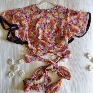 NWOT Zara Butterfly Sleeve Floral Crop Top